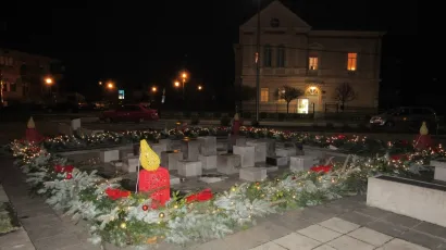 Adventski vijenac u 2020. imat će opseg od 35 metra/Foto: Compas