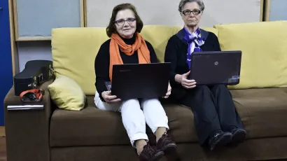 Umirovljenici žele učiti informatiku, strane jezike ili primjerice svirati gitaru/Foto: Boris Kovačev/CROPIX