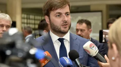 Ministar Tomislav Ćorić najavio je kompenzaciju ugostiteljima za fiksne tro&scaron;kove/Foto: Jo&scaron;ko &Scaron;upić/CROPIX