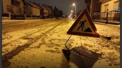 Rupu u ulici Zvijerci djelatnici tvrtke vodne usluge sanirali su u jednom danu/Foto: Facebook Darija Hrebaka