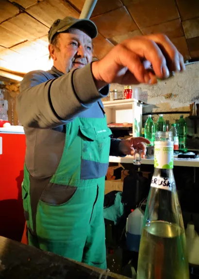 KORONA KOLINJE: Tužno je ovo, nas dvojica sami, a inače bi nas ovdje bilo barem deset...
