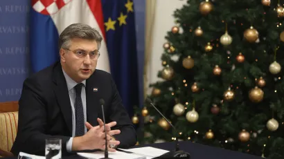 Nakon izlaska iz izolacije zbog koronavirusa, predsjednik Vlade Andrej Plenković održao je konferenciju za medije/Foto: Ranko &Scaron;uvar/CROPIX