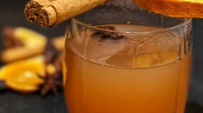 Koktel Hot Toddy iznimno je zanimljivo piće koje možete piti u bilo kojoj situaciji, a posebno kada vas svladaju prehlada i gripa / Foto: privatni album Denisa Vlahovca