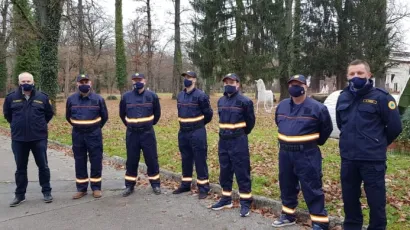 Pripadnici Civilne za&scaron;tite Grada Lipika pro&scaron;li su edukaciju i osposobljavanje za provedbu nadzora epidemiolo&scaron;kih mjera i odluka Nacionalnog Stožera/Foto: Compas.hr