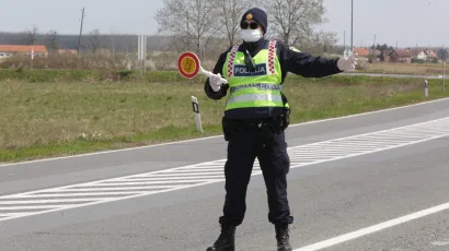 Pakrački policajci jo&scaron; nisu prona&scaron;li nesavjesnog vozača/Foto: Vlado Kos/CROPIX