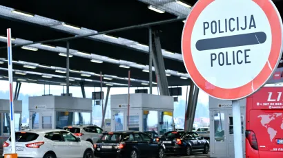 Zbog novog soja koronavirusa postrožuju se mjere za prijelaz državne granice/Foto: Srđan Vrančić/CROPIX


&nbsp;