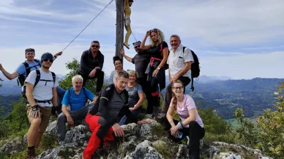 Planinarsko dru&scaron;tvo Petrov vrh iz Daruvara na vrhu Velikih pećina /Foto:Planinarsko dru&scaron;tvo Petrov vrh