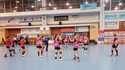 Rukometa&scaron;ice Bjelovara na svom su terenu svladale ekipu Osijeka rezultatom 29:26/ Foto: Deni Marčinković