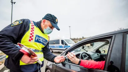 Mladić je zatečen bez vozačke tijekom redovne kontrole prometa/Foto: Nikolina Vuković Stipaničev/CROPIX (ilustracija)