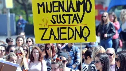 Udruga socijalnih radnika održala je prije dvije godine mirni prosvijed Mijenjajmo sustav zajedno/ Foto: Srdjan Vrancic/CROPIX (ilustracija)








&nbsp;