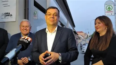 Damir Bajs se obraća novinarima nakon poraza na izborima/Foto: Martina Čapo