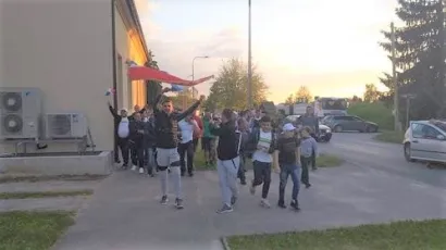 Slavlje u Đulovcu nakon pobjede Anđelka Kolića/Foto: Čitatelj