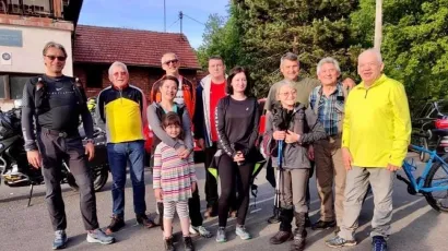 Oni su pobijedili sami sebe: Ines i Iskra Takač, Una Bosanac, Blanka Lazić. Boris Budinja&scaron;, Zdenko Strejček, Goran Jureković Gogo, Robert Vol&scaron;anski Klen, Robert Žavcar, Josip Prević, Narcis Smojver/Foto: Planinarsko dru&scaron;tvo Petrov vrh
&nbsp;