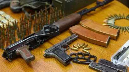 Građani gotovo svakodnevno policiji predaju oružje i streljivo koje im je ostalo iz Domovinskog rata/Foto: Jure Mi&scaron;kovic/CROPIX (ilustracija)