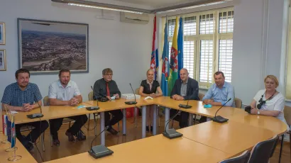 Gradonačelnik Daruvara primio delegaciju iz grada Vala&scaron;sk&eacute; Meziř&iacute;č&iacute;/Foto: Grad Daruvar