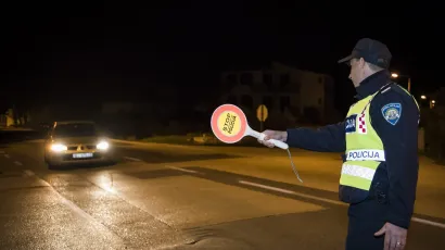 Policija je mladića zaustavila u 20.35 sati u Kolodvorskoj ulici i alkotestirala/Foto: Nikolina Vuković Stipaničev/CROPIX (ilustracija)