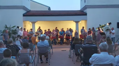 Na repertoaru su na&scaron;la poznata hrvatska pop i rock djela/ HORKUD Golub