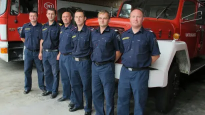 Ekipa koja je sudjelovala u intervencijama na Pelje&scaron;cu/Foto: Monografija "Daruvarski vatrogasci - 140 godina DVD-a Daruvar