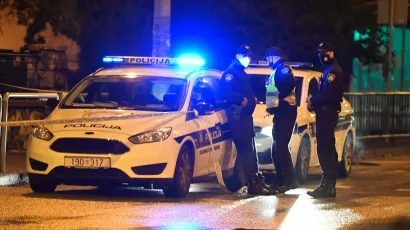 Pijani mu&scaron;karci oglu&scaron;ili su se na policijsko upozorenje da prestanu s tučnjavom/Foto: Goran Mehkek/CROPIX (Iustracija)