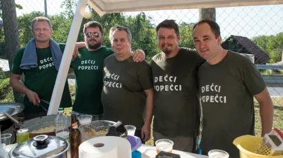 Bilo je i zanimljivih naziva ekipa, a upravo su Dečci popečci odnijeli pobjedu/Foto: Predrag Uskoković