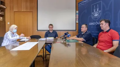 Prilikom potpisivanja ugovora rečeno je da radovi kreću za dva tjedna/ Foto: D. Kirin