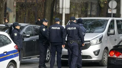 Policija je dvojicu 52-godi&scaron;njaka privela u svoju postaju/ Foto: Ranko &Scaron;uvar/CROPIX (ilustracija)