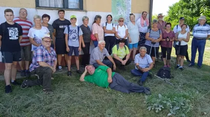 Na &scaron;etnji je bilo 50-ak &scaron;etača/Foto: PUB