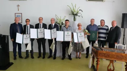 Dobitnici nagrada Grada Lipika/Foto: Compas.hr