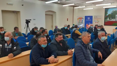 Stočari su iz Bjelovara poručli da je krajnje vrijeme da im država pomogne jer do proljeća neće opstati niti trećina njih/Foto: MojPortal