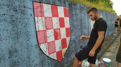 Obnova murala u Donjem Čagliću/Foto: Udruga djece branitelja Domovinskog rata Pakrac - Lipik
