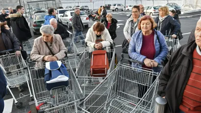 Građani i danas mogu po namirnice/Foto: Jo&scaron;ko &Scaron;upić/Cropix
