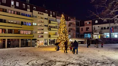 Advent će se i ove godine održati na sredi&scaron;njem gradskom trgu/ Foto: Zoom Gare&scaron;nica