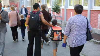 Sve je vi&scaron;e onih koji napu&scaron;taju svoje rodno mjesto u BBŽ i mijenjaju ga nekom drugom sredinom/
Foto: Vlado Kos/CROPIX (Ilustracija)





&nbsp;