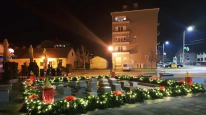 Paljenje prve adventske svijeće označava početak razdoblja do&scaron;a&scaron;ća (adventa)/Foto: Compas.hr.