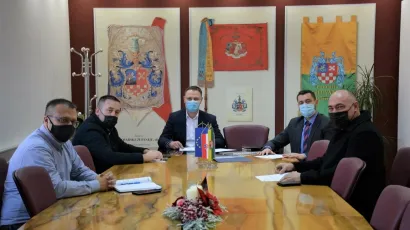 Župan Marko Maru&scaron;ić s predatavnicima tvrtke Energo Đulovac i Vodoprivrede Daruvar/Foto: BBŽ