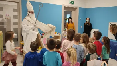 Mali&scaron;ani velikog srca iz daruvarskog Dječjeg vrtića Vladimir&nbsp;Nazor&nbsp;tijekom posjeta svetog Nikole/Foto: Dječji vrtić Vladimir Nazor