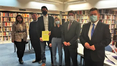 Helena Beus, Luka Bogdan, Sa&scaron;a Selihar, Nicol Polenus, Dragan Jelić, Marko Pavić / Foto: Privatni album