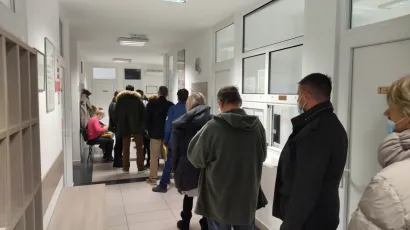 Vi&scaron;e od polovica testiranih pozitivna je, a procijepljenost u BBŽ i dalje stoji ispod 50 posto/ Foto: Deni Marčinković