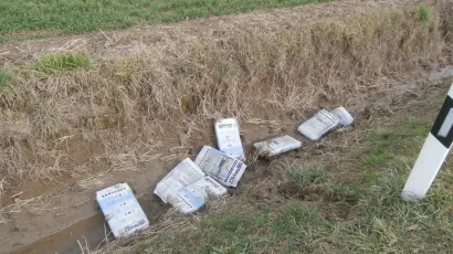 Radi se o građevinskom ljepilu koje vi&scaron;e nije za upotrebu/Foto: Općina Dežanovac