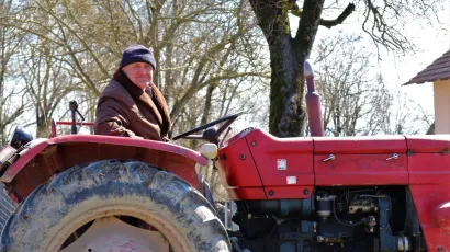 Dežanovačkim poljoprivrednicima isplaćene su naknade za &scaron;tete uzrokovane su&scaron;om u kolovozu 2021./Foto: Nikica Puhalo