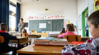 Makar možda mogu ostvariti razmak, učenici&nbsp;moraju nositi maske u svojim razredima/Foto: Niksa Stipanicev/CROPIX (Ilustracija)