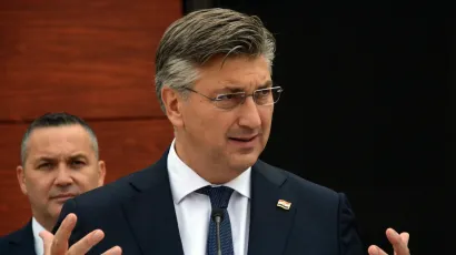 Andrej Plenković osudio je postavljanje nove spomen ploče Milanu Tepiću/ Foto: Mario Pusic/CROPIX