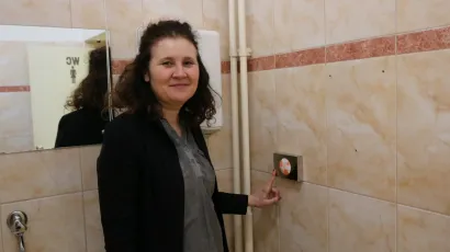 Postavili su postavili pet ormarića s besplatnim higijenskim ulo&scaron;cima koji su djevojčicama uvijek na raspolaganju/Foto: Pakrački list