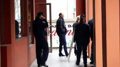 Djevojka u izlasku ostala bez torbe s mobitelom i novcima/Foto: Ivan Klindic/CROPIX (Ilustracija)