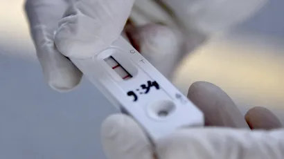 Brzi antigenski testovi koriste se s ciljem bržeg otkrivanja osoba zaraženih koronavirusom/Foto: Damir Krajac/CROPIX<br> 