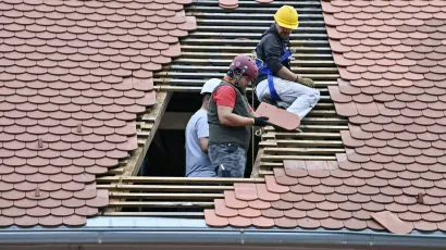 Mu&scaron;karac je 62-godi&scaron;njaku trebao popraviti krov/Foto: Boris Kovacev/CROPIX (ilustracija)
