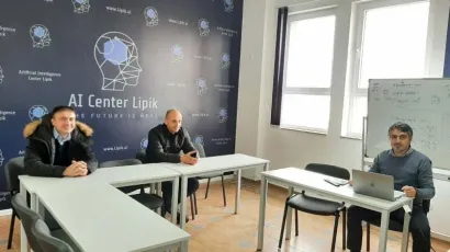 Gostima iz Posu&scaron;ja predstavljena je prezentacija o projektu lipičkog Centra za umjetnu inteligenciju, a razgovarali su i s profesorima koji ondje predaju, ali i polaznicima te pokretačima prvih startupova u Lipiku/Foto: Compas