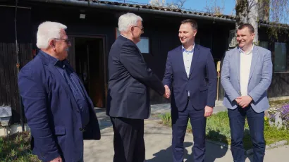 Načelnik općine Končanica Zlatko Bakunić, predsjednik Uprave EnergoVizije Kamilo Vrana,župan Marko Maru&scaron;ić i gradonačelnik Grada Daruvara Damir Lneniček/Foto: Nikica Puhalo/MojPortal.hr