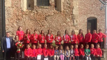 Prvakinje Hrvatske i gradonačelnik Pirak/ Foto: Grad Čazma