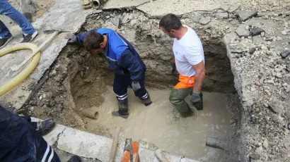 Radnici Darkom vodoopskrbe i odvodnje su na terenu/Foto: Duje Klarić/CROPIX (ilustracija)